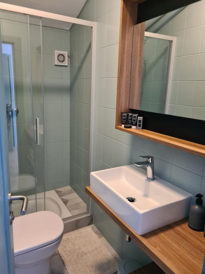 Apartment & Rooms Roza เปโรย ห้อง รูปภาพ